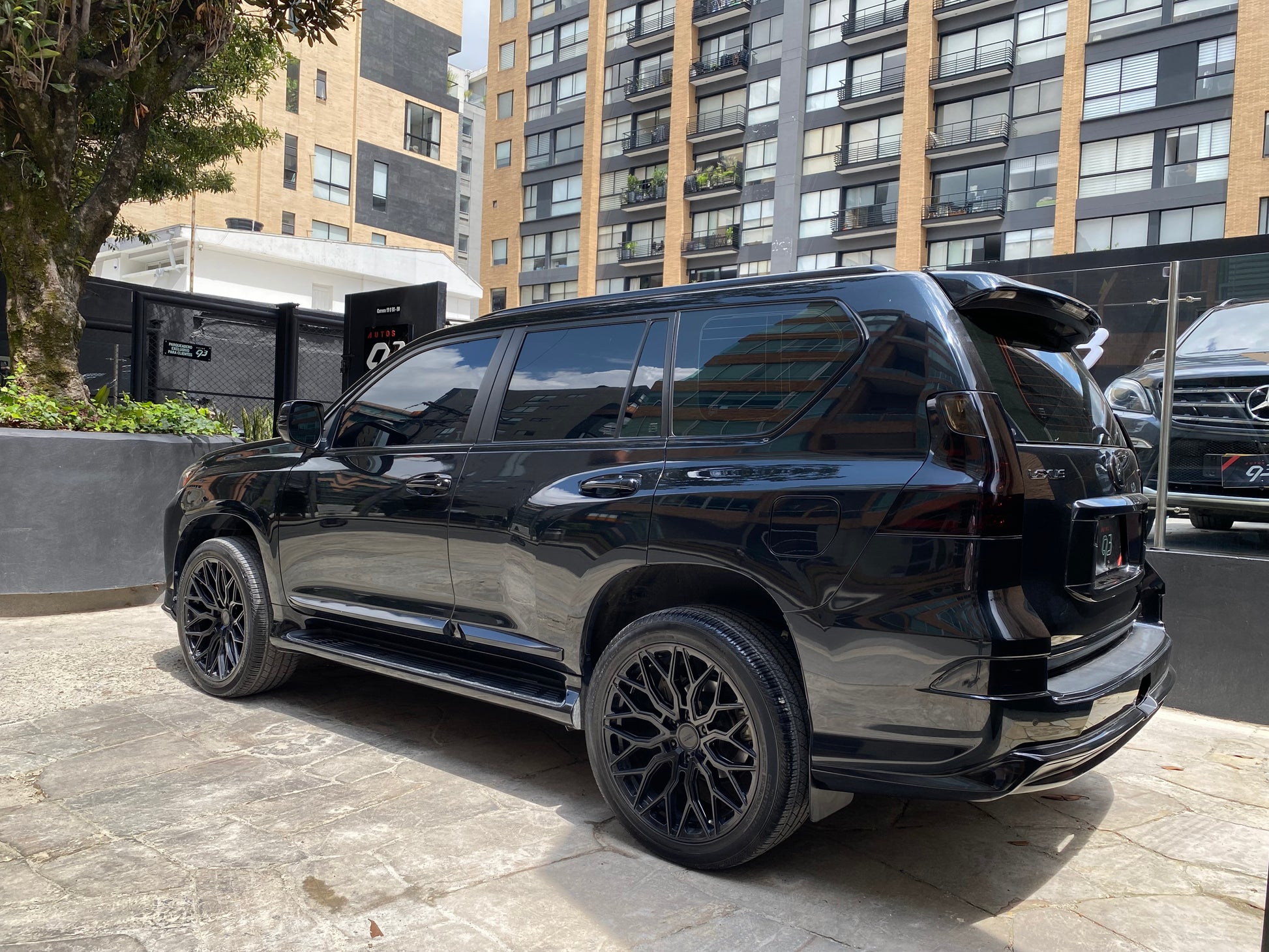 Lexus GX 460 Modelo 2022 - Autos 93