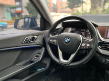 Cargar imagen en el visor de la galería, BMW 220I Gran Coupé Modelo 2021
