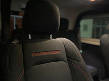 Cargar imagen en el visor de la galería, Jeep Wrangler Rubicon Modelo 2022
