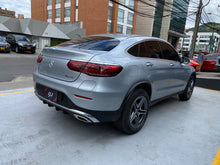 Cargar imagen en el visor de la galería, Mercedes-Benz GLC 300E Coupé Híbrido Modelo 2022

