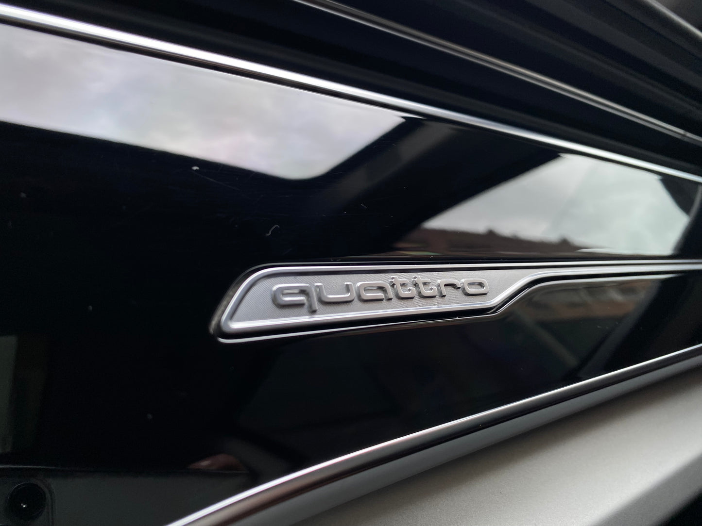 Audi Q8 Hibrida Blindada Modelo 2019 - Autos 93