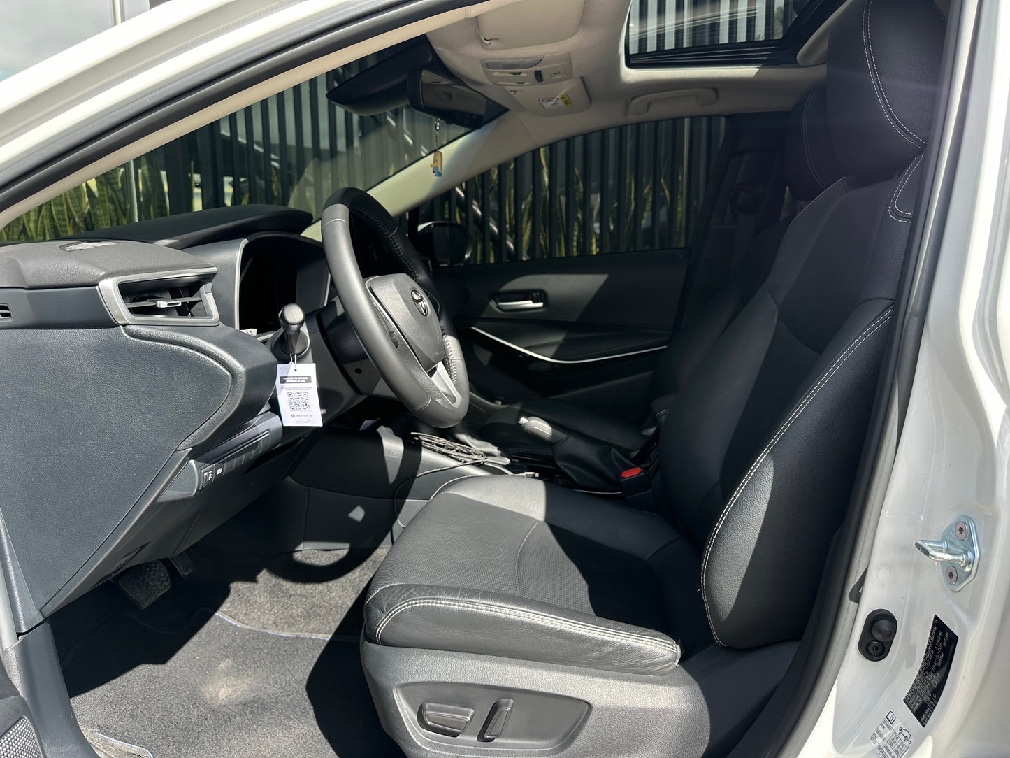 TOYOTA COROLLA HYBRID 1.8 (2023)
