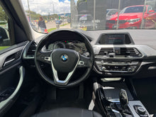 Cargar imagen en el visor de la galería, BMW X3 xDrive20D Modelo 2018
