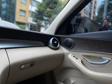 Cargar imagen en el visor de la galería, Mercedes-Benz C200 Modelo 2020
