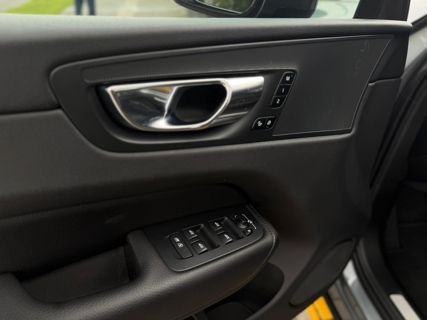 Volvo XC-60 T5 AWD Modelo 2020 - Autos 93