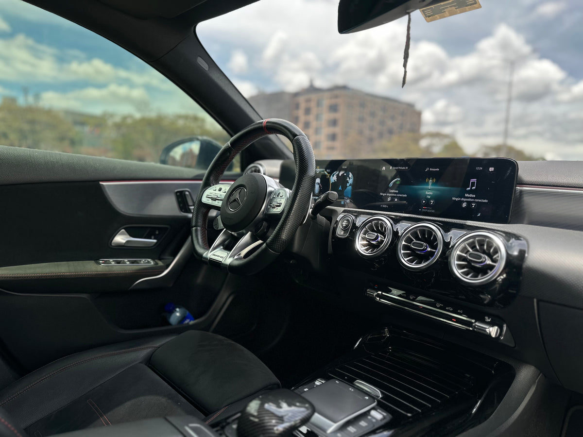Mercedes-Benz AMG A 35 4MATIC Modelo 2022