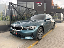 Cargar imagen en el visor de la galería, BMW 330e Modelo 2022

