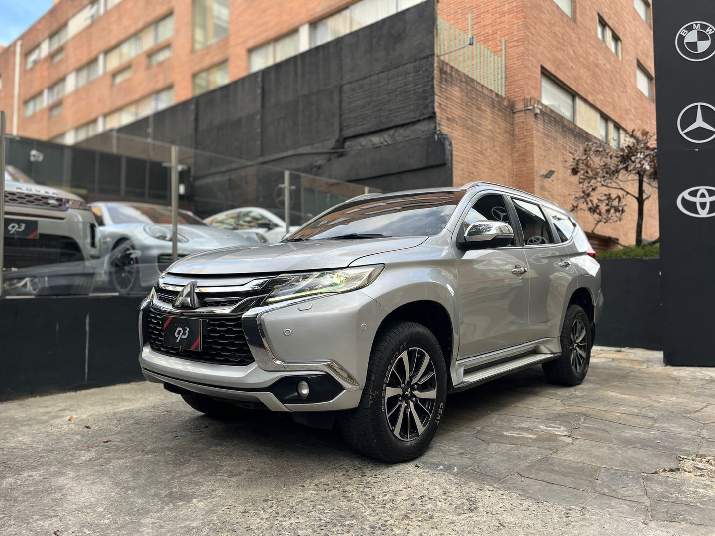 Mitsubishi Montero Modelo 2020