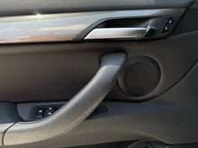 Cargar imagen en el visor de la galería, BMW X1 sDrive18I Modelo 2022
