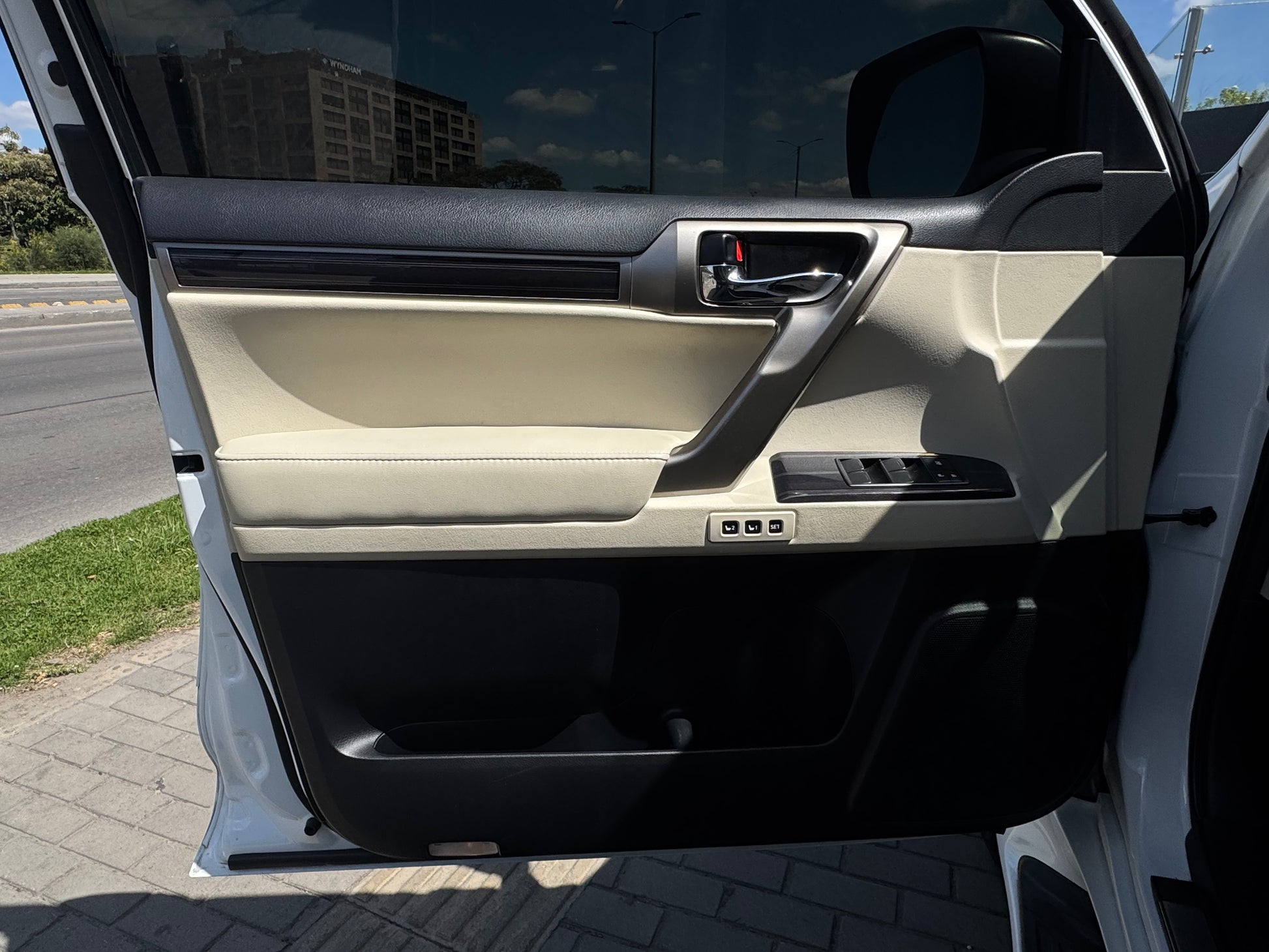 Lexus GX460 Modelo 2020 - Autos 93