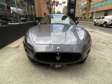 Cargar imagen en el visor de la galería, Maserati Gran Turismo S Modelo 2010
