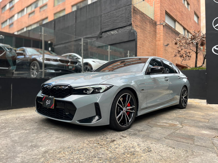 BMW 330e M Sport Performance Modelo 2023