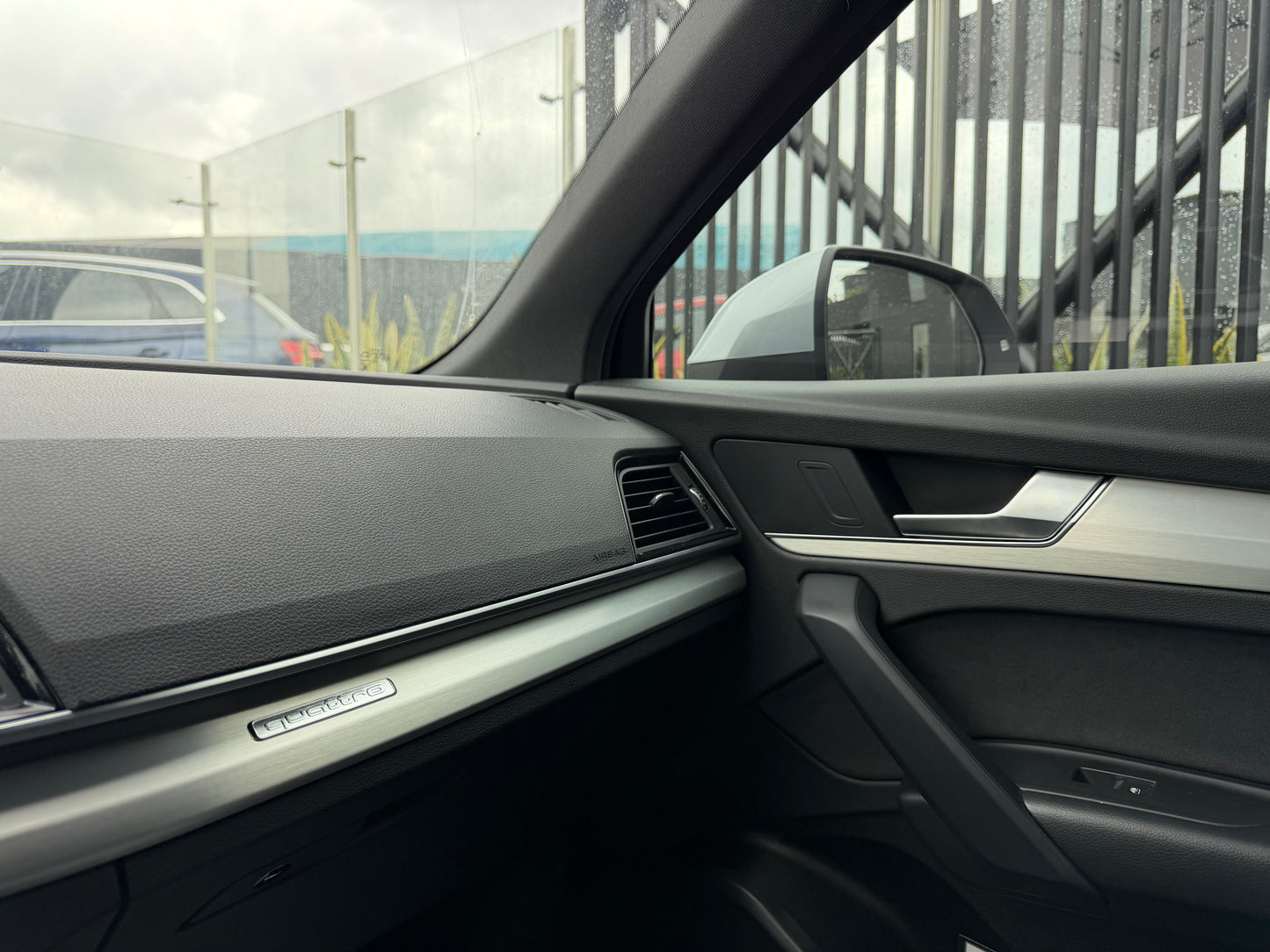 Audi Q5 S-line MHEV Modelo 2025 - Autos 93