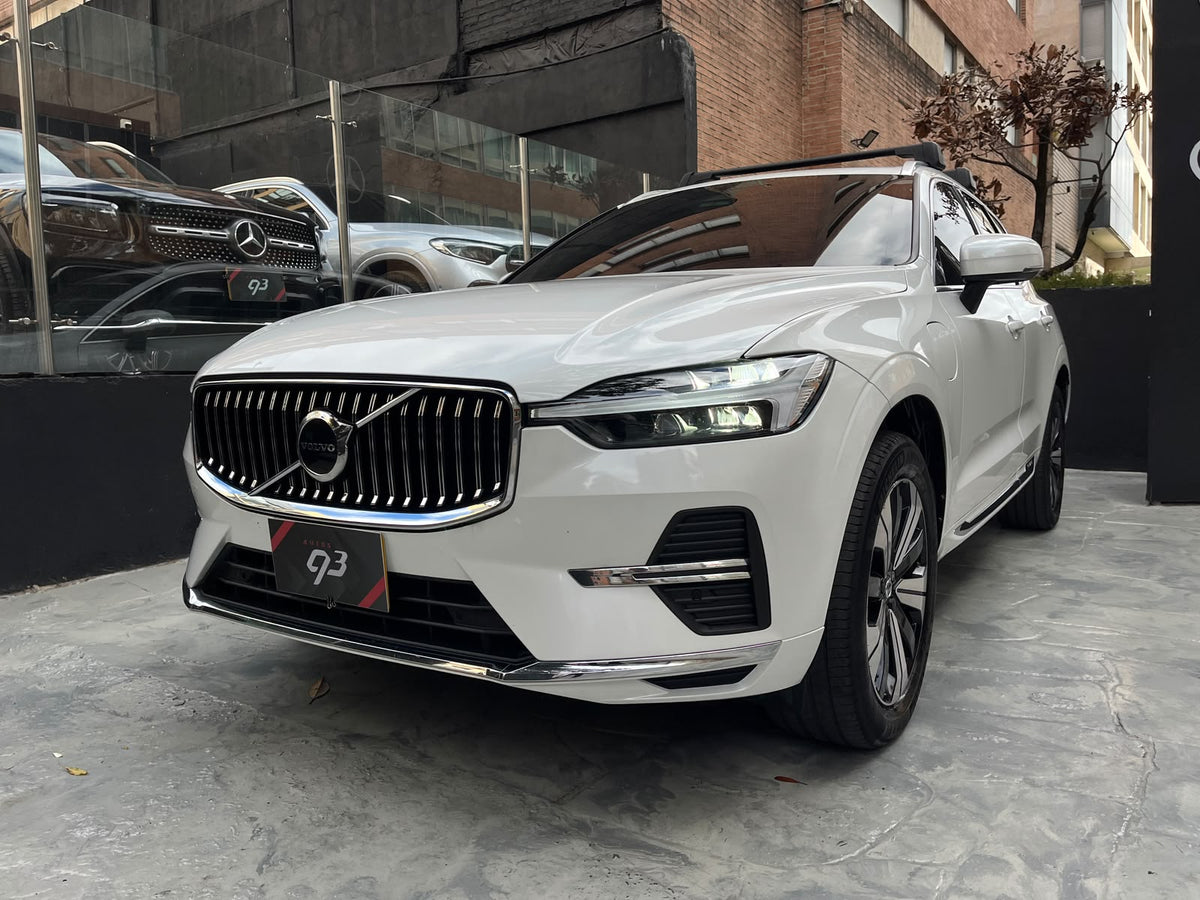 Volvo XC60 T8 Híbrida Enchufable Modelo 2024