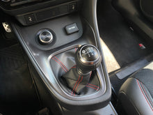 Cargar imagen en el visor de la galería, Toyota GR Yaris Modelo 2024
