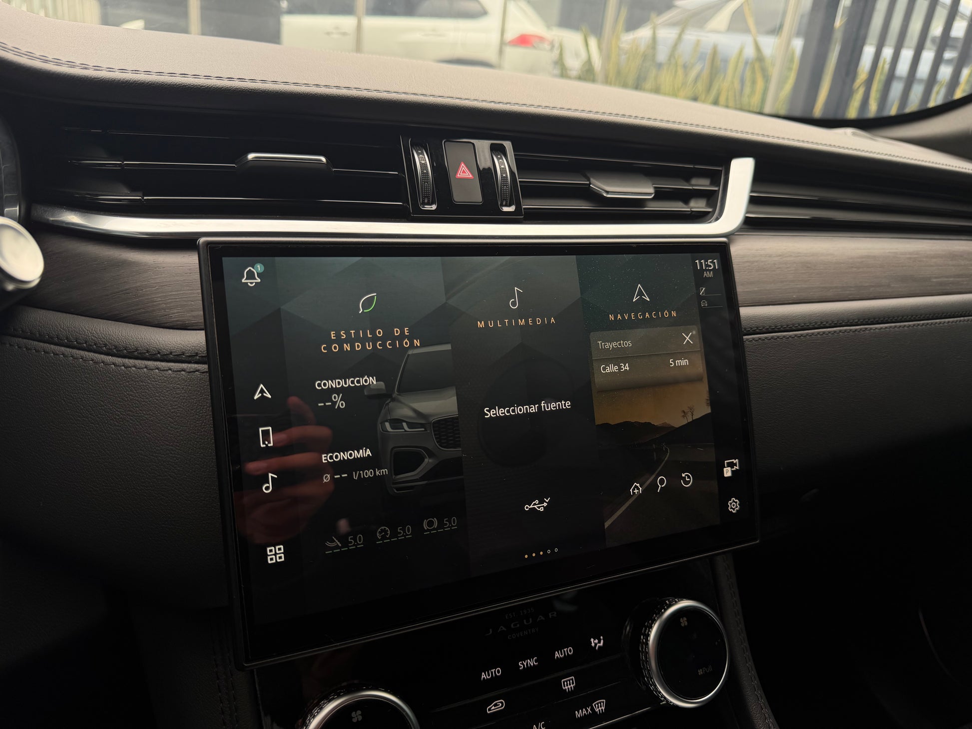 Jaguar F-Pace P400 MHEV Modelo 2021 - Autos 93