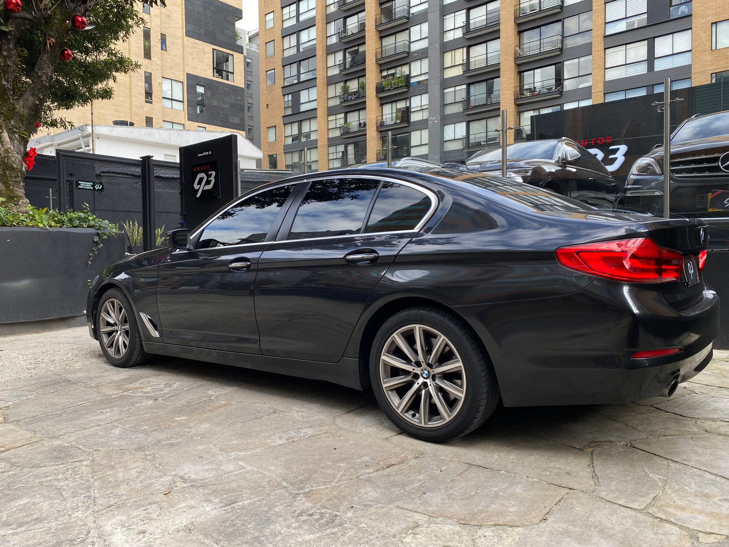 BMW 520I Modelo 2018 - Autos 93