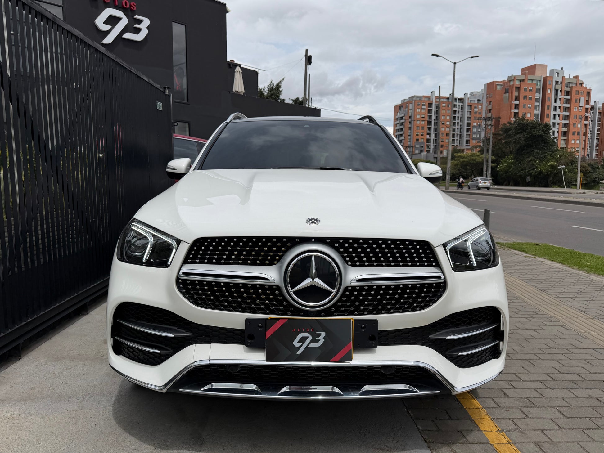 Mercedes Benz GLE350de Modelo 2023 - Autos 93