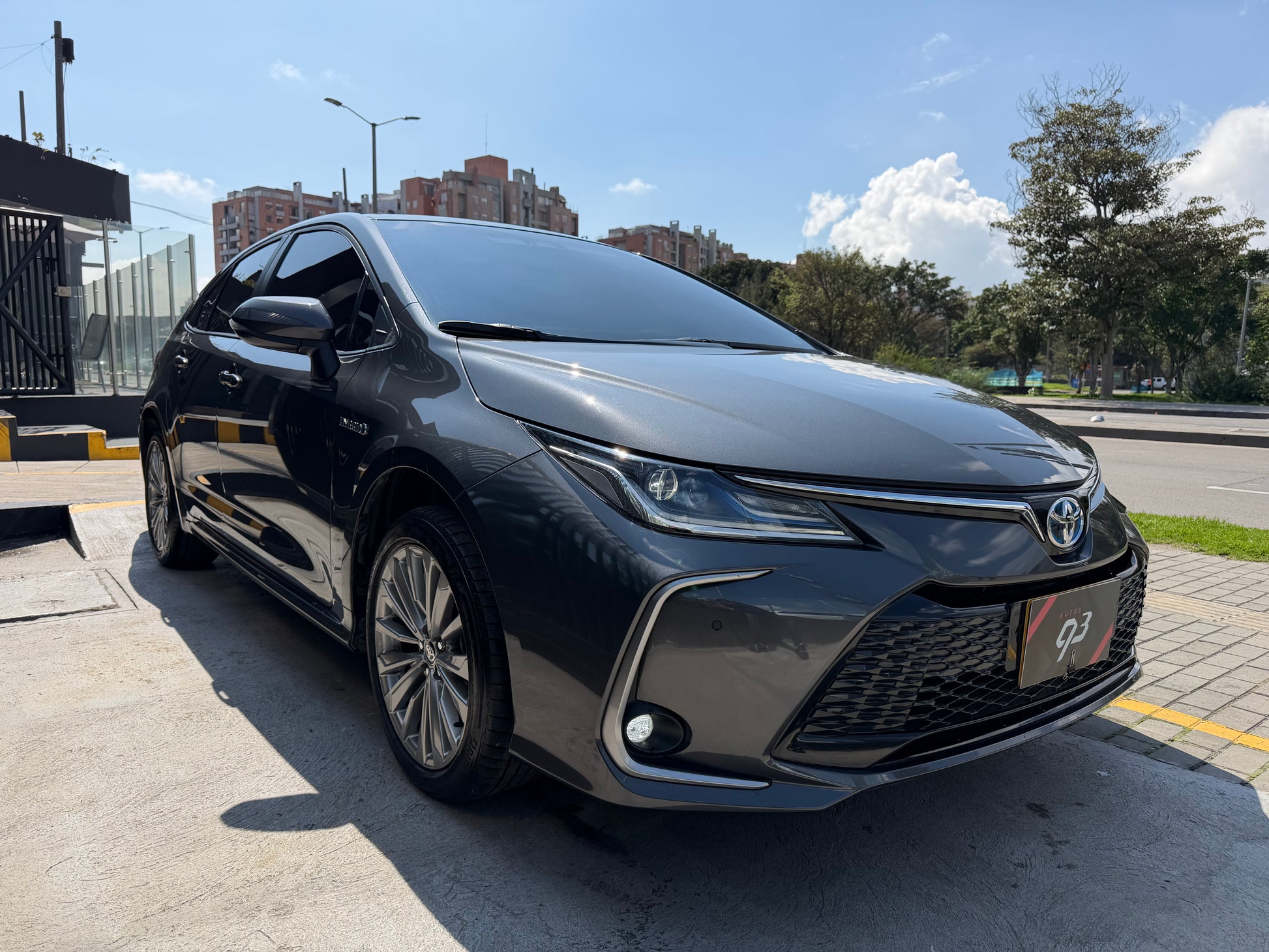 Toyota Corolla XEi Hybrid Modelo 2024 - Autos 93