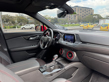 Cargar imagen en el visor de la galería, Chevrolet Blazer RS Modelo 2022
