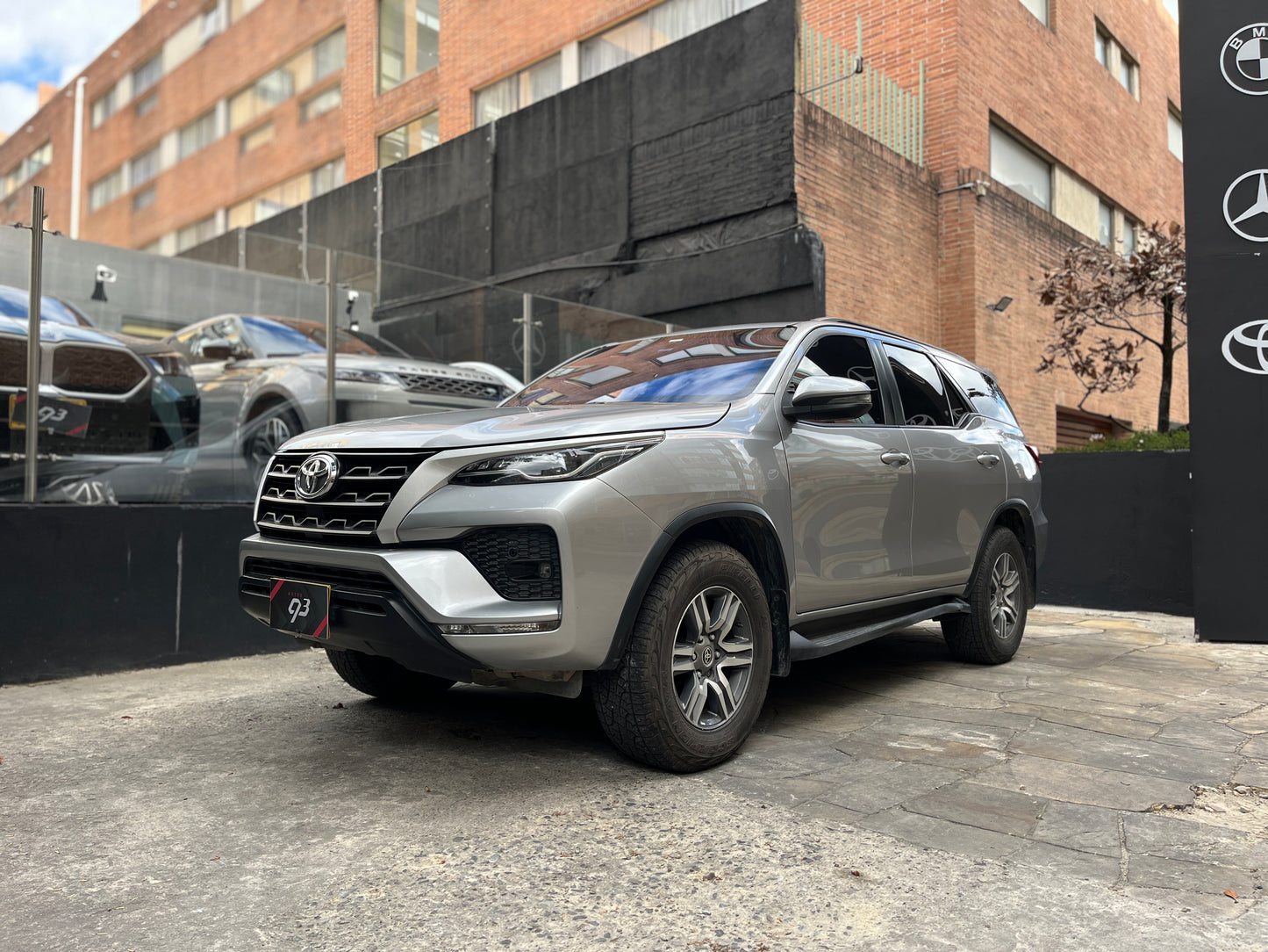 Toyota Fortuner SR 4x4 2.8 Diésel Blindada Modelo 2023
