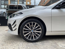 Cargar imagen en el visor de la galería, BMW 220I Gran Coupé Modelo 2021

