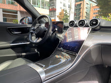 Cargar imagen en el visor de la galería, Mercedes-Benz C200 Híbrido Modelo 2025
