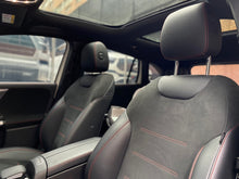Cargar imagen en el visor de la galería, Mercedes-Benz GLA 200 Modelo 2022
