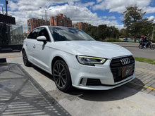 Cargar imagen en el visor de la galería, Audi A3 Sportback Modelo 2019
