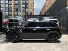Cargar imagen en el visor de la galería, Mini Cooper SE Countryman Modelo 2020
