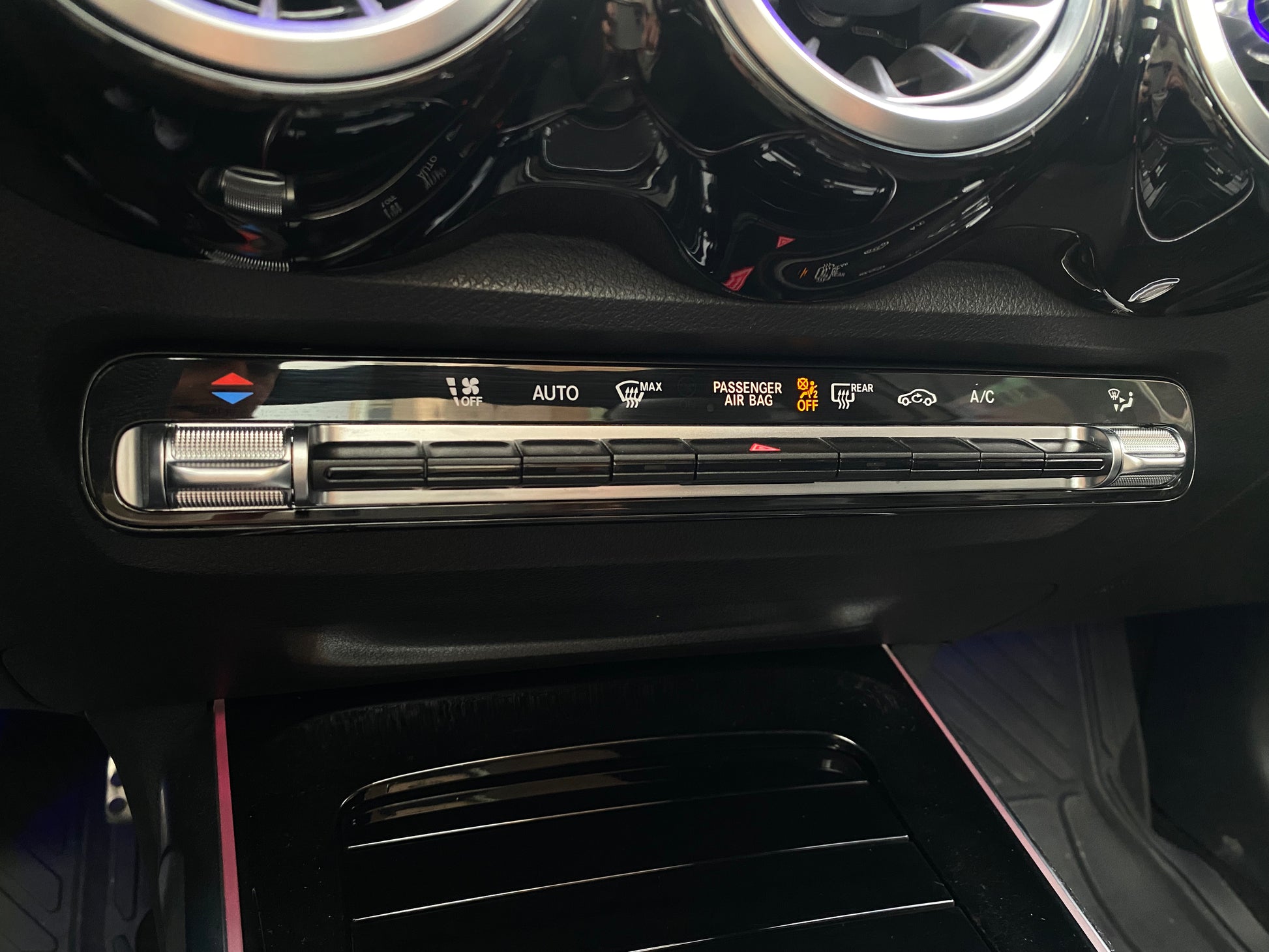 Mercedes-Benz GLB 200 Modelo 2023 - Autos 93