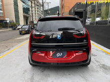 Cargar imagen en el visor de la galería, BMW I3 Suite Modelo 2019
