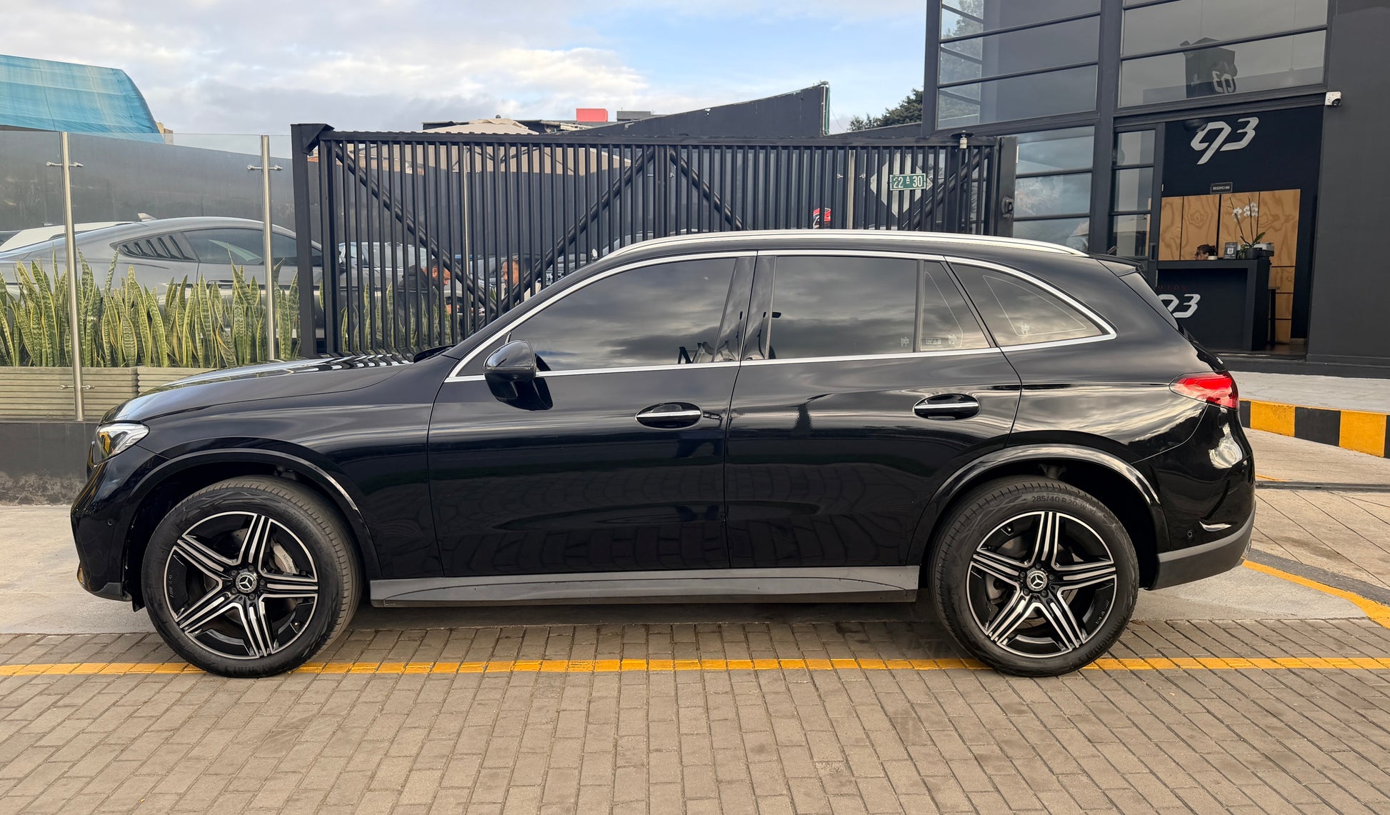 Mercedes Benz GLC300 4Matic Modelo 2025 - Autos 93