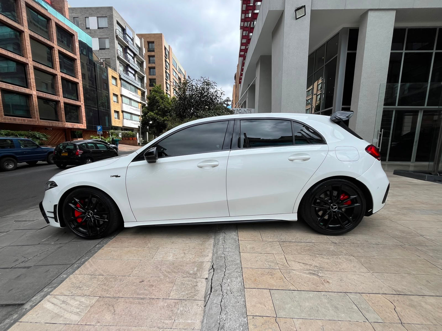 Mercedes-Benz A 35 AMG 4MATIC Modelo 2022