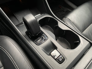 Volvo XC40 B4 Híbrido Modelo 2023