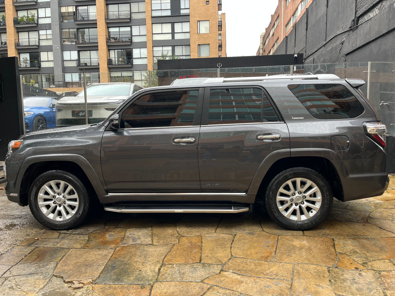 Toyota 4Runner Modelo 2020 Blindada - Autos 93