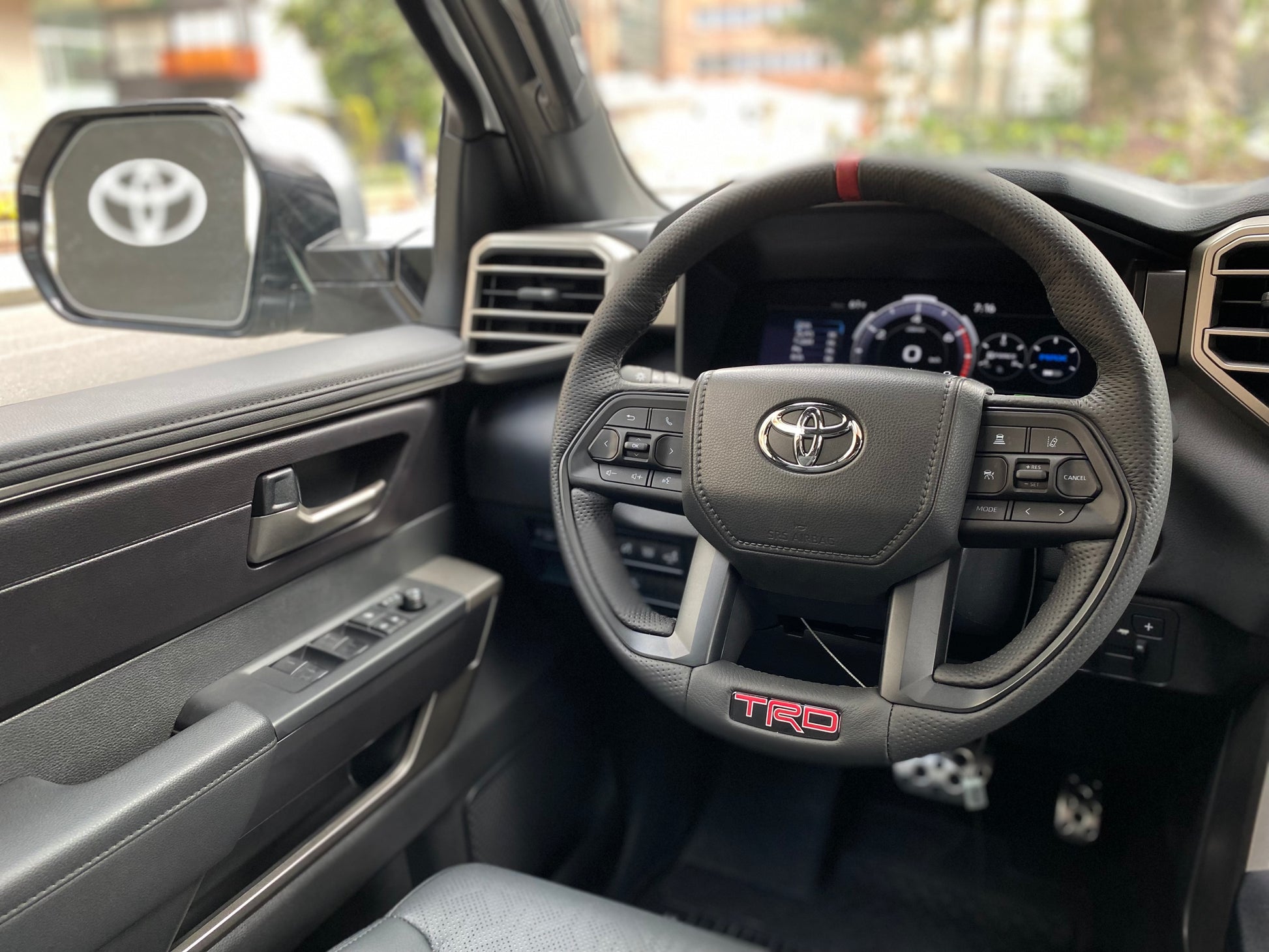 Toyota Sequoia SR5 Sport Modelo 2026 (IMPORTACIÓN) - Autos 93