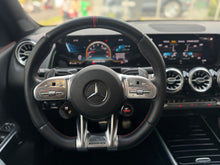 Cargar imagen en el visor de la galería, Mercedes Benz GLB 35 AMG 4MATIC
