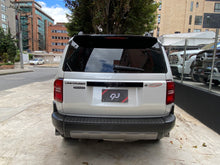 Cargar imagen en el visor de la galería, Toyota Land Cruiser Prado First Edition Modelo 2025
