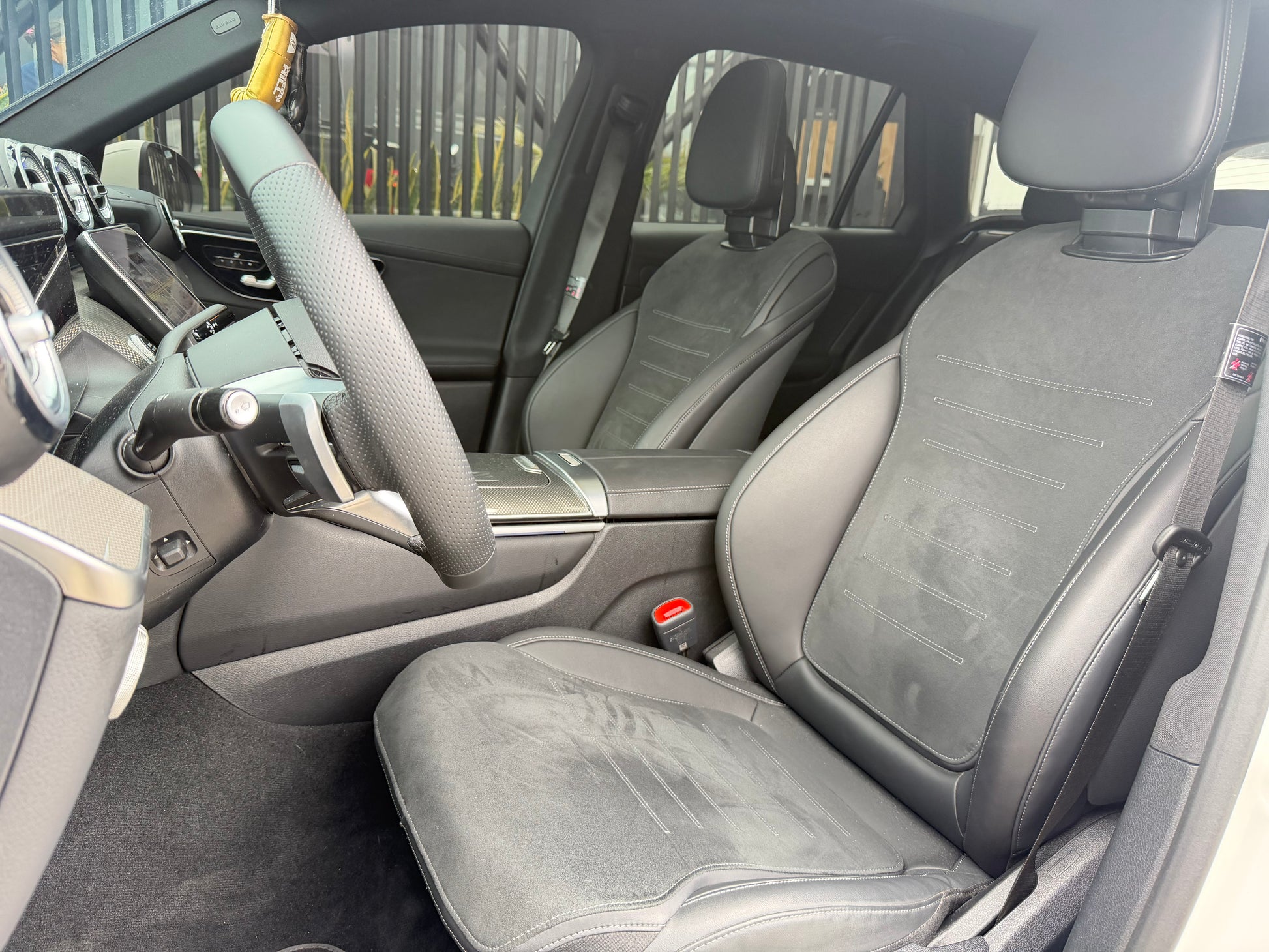 Mercedes-Benz GLC 300 4MATIC Modelo 2027 - Autos 93