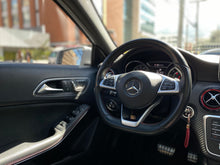 Cargar imagen en el visor de la galería, Mercedes-Benz AMG A45 4MATIC Modelo 2016
