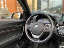 Cargar imagen en el visor de la galería, BMW 220I Cabriolet Modelo 2020
