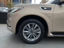 Cargar imagen en el visor de la galería, INFINITI QX80 Modelo 2019
