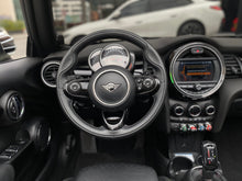 Cargar imagen en el visor de la galería, Mini Cooper S Cabriolet Modelo 2020
