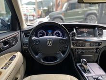 Cargar imagen en el visor de la galería, Hyundai Equus GLS Modelo 2016
