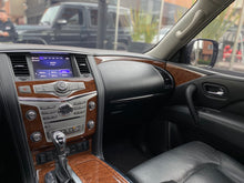 Cargar imagen en el visor de la galería, INFINITI QX80 Modelo 2019
