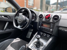 Cargar imagen en el visor de la galería, Audi TT Turbo S-Line Modelo 2015
