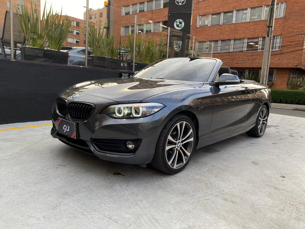 BMW 220I Cabriolet Modelo 2020