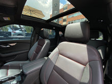 Cargar imagen en el visor de la galería, Chevrolet Blazer RS Modelo 2023
