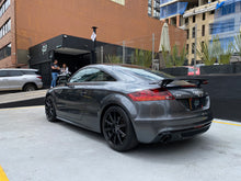 Cargar imagen en el visor de la galería, Audi TT Turbo S-Line Modelo 2015
